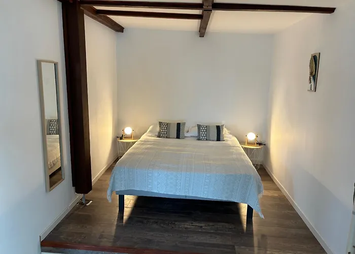 De La Appartement *